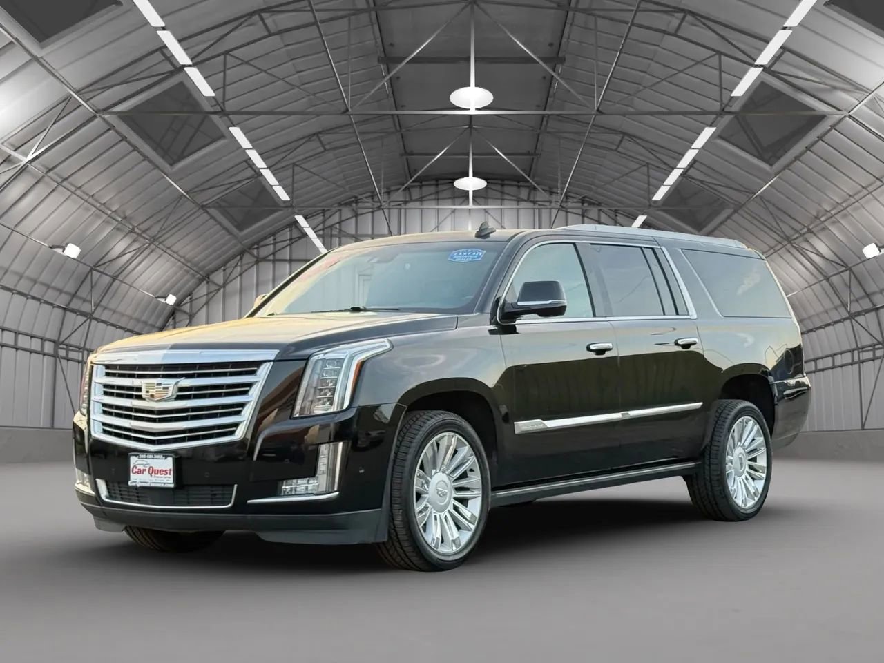 Used 2017 Cadillac Escalade ESV Platinum AWD/4WD image 3