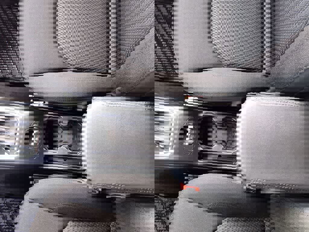 Used 2020 Jeep Renegade Altitude image 20