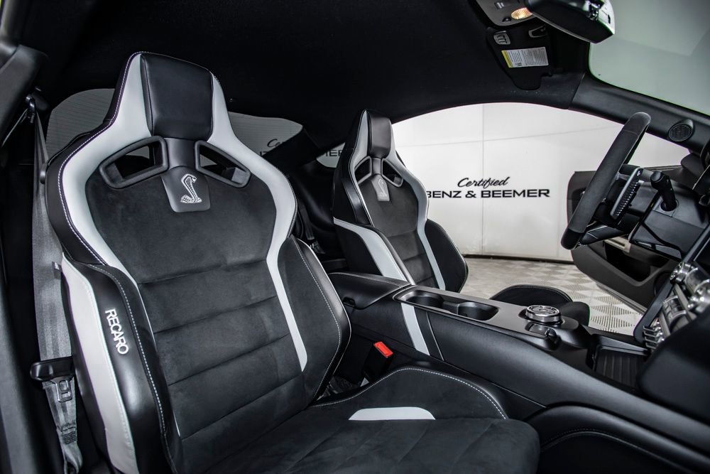 Used 2020 Ford Mustang Shelby GT500 w/ Technology Package image 19