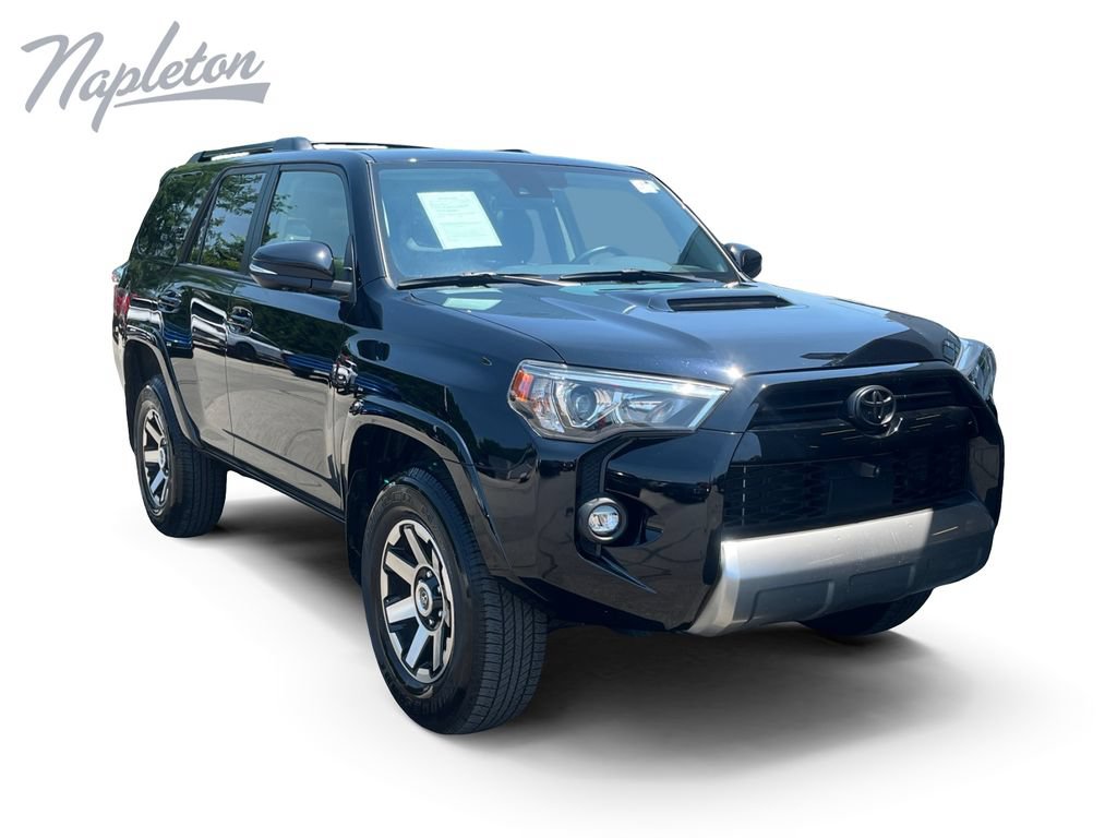 Used 2023 Toyota 4Runner TRD Off-Road Premium w/ Off Road Premium Plus Package AWD/4WD image 8