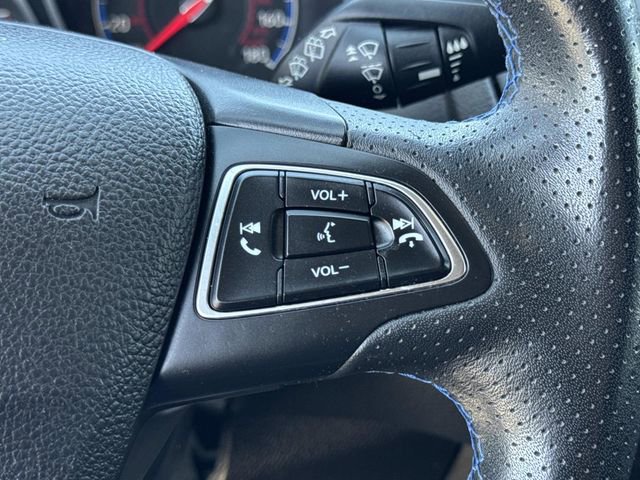 Used 2017 Ford Focus RS AWD/4WD image 13