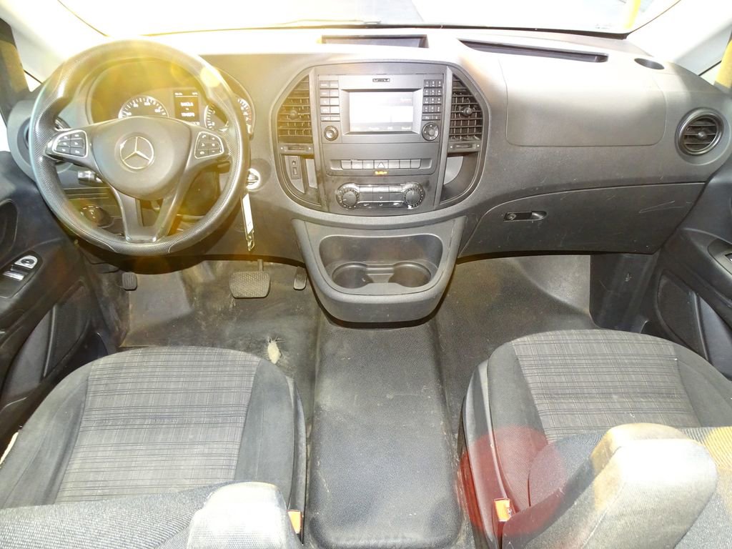 Used 2017 Mercedes-Benz Metris image 24