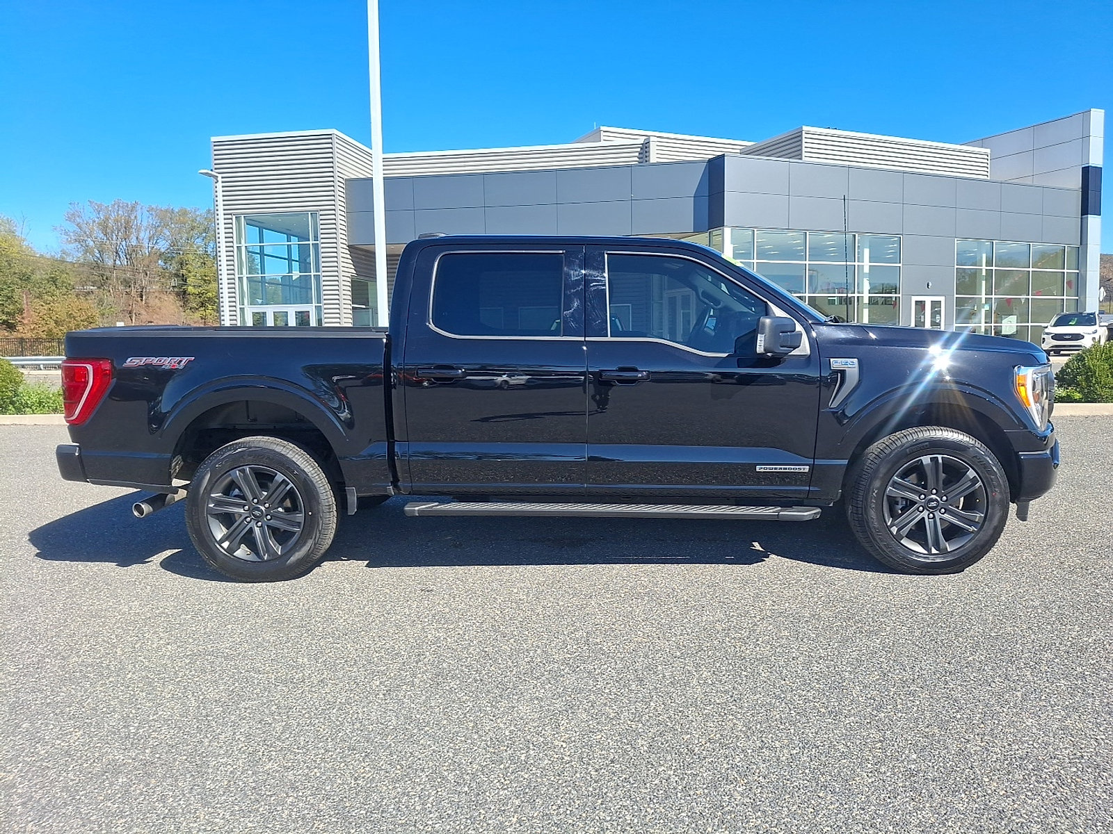 Certified 2023 Ford F150 XLT w/ Equipment Group 302A High image 7