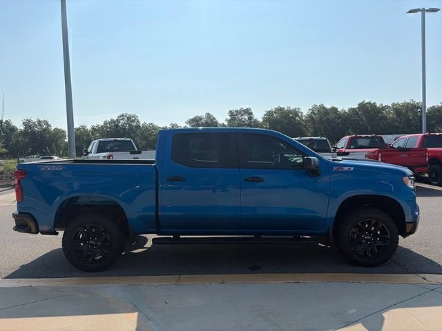 Used 2024 Chevrolet Silverado 1500 LT Trail Boss w/ Convenience Package II AWD/4WD image 6