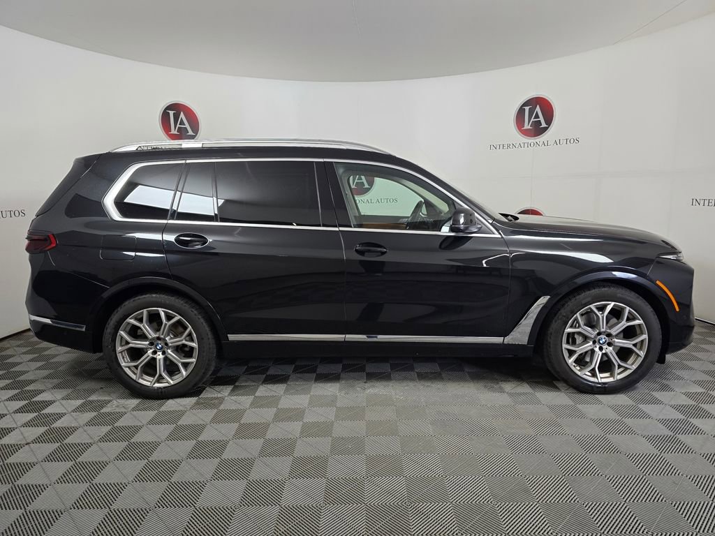 Used 2026 BMW X7 xDrive40i image 3