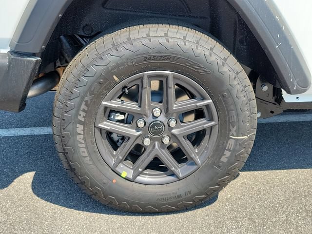 New 2026 Jeep Wrangler Sport AWD/4WD image 5