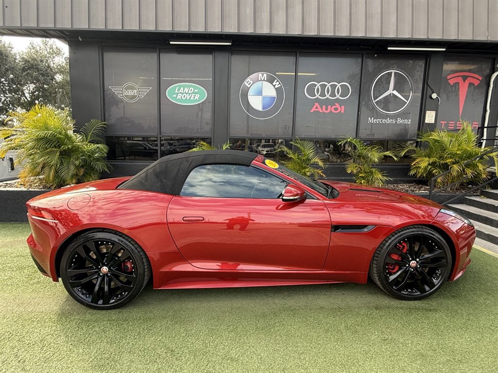 Used 2015 Jaguar F-TYPE S image 13