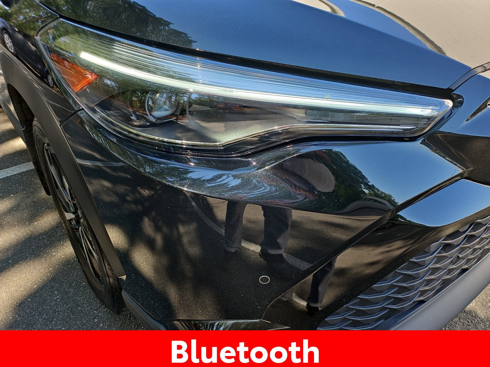 Used 2025 Toyota Corolla Cross AWD Hybrid w/ Convenience Package image 13