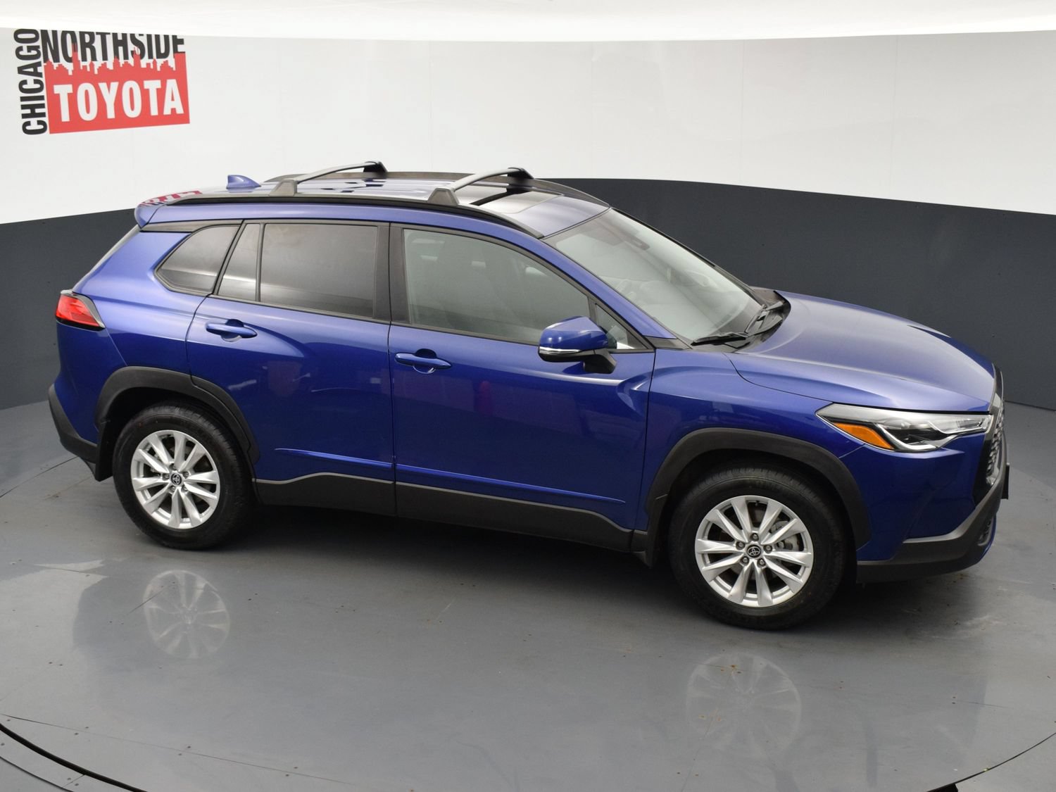 Used 2022 Toyota Corolla Cross LE w/ Moonroof Package AWD/4WD image 22