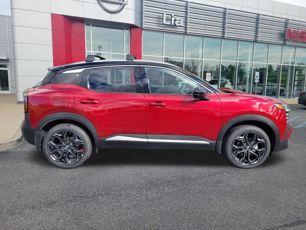 New 2026 Nissan Kicks SR w/ Cold Weather Package AWD/4WD video 2