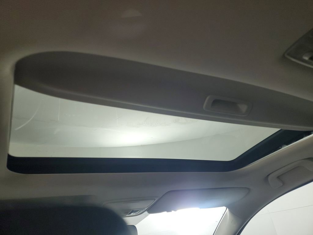 Used 2015 Honda CR-V EX image 16