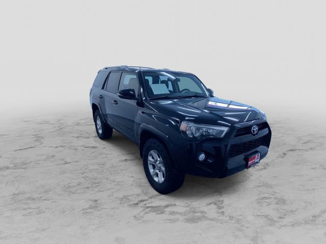 Used 2017 Toyota 4Runner SR5 Premium image 3