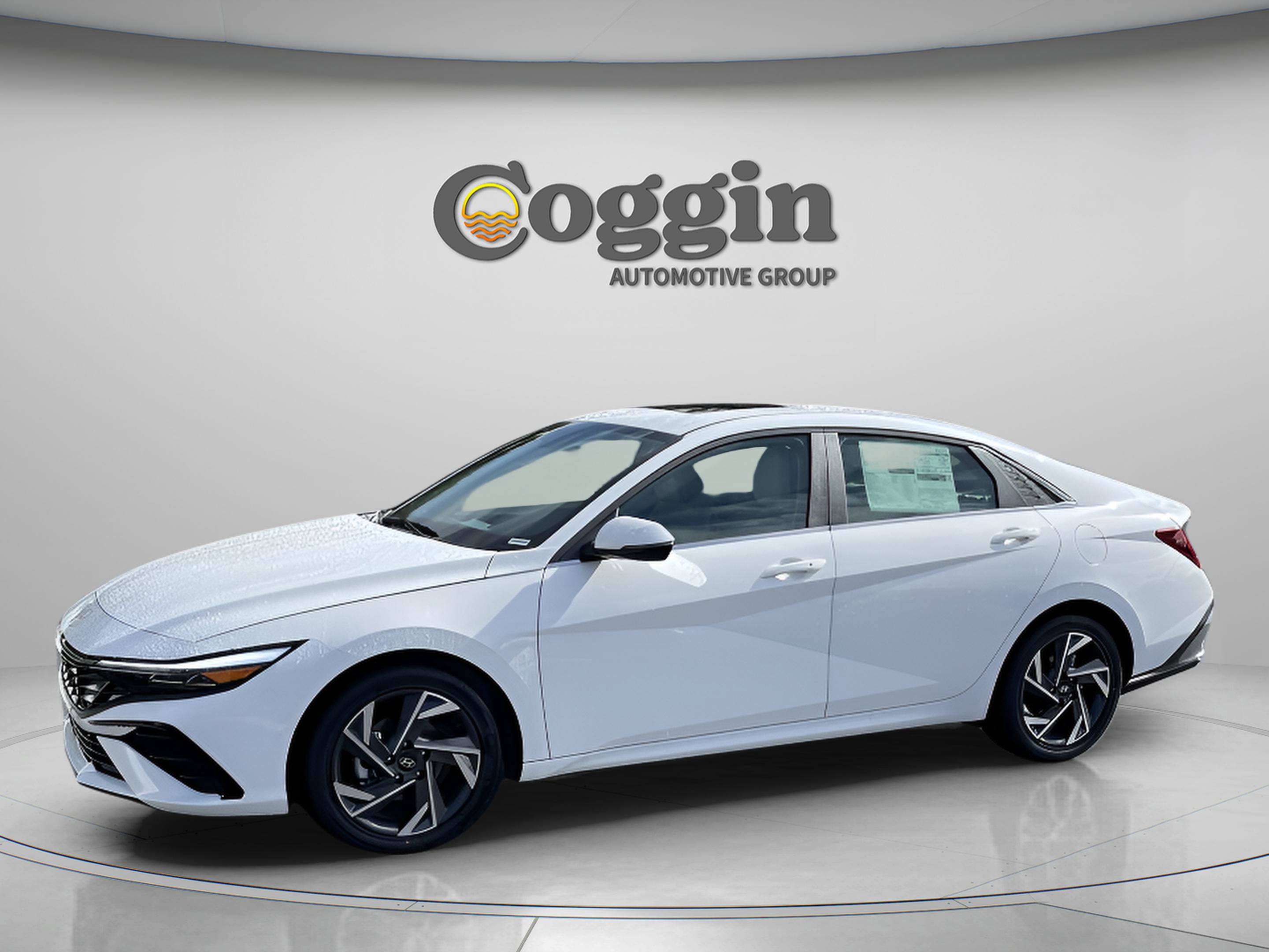 New 2026 Hyundai Elantra Limited w/ Cargo Package