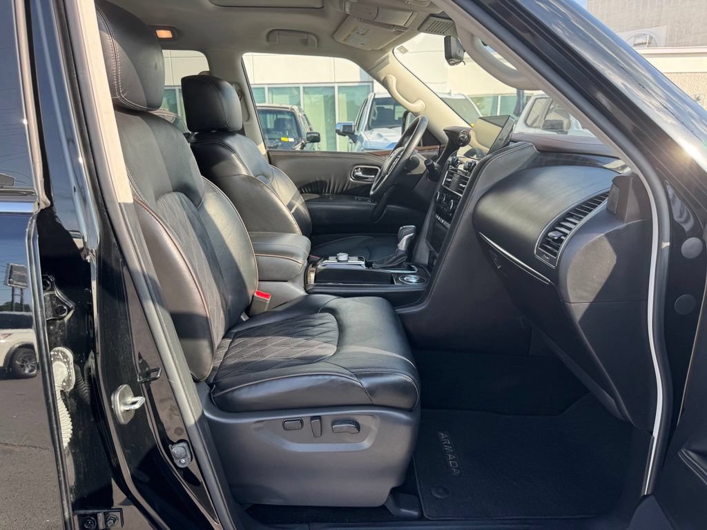 Used 2023 Nissan Armada Platinum w/ Captain's Chairs Package RWD image 14