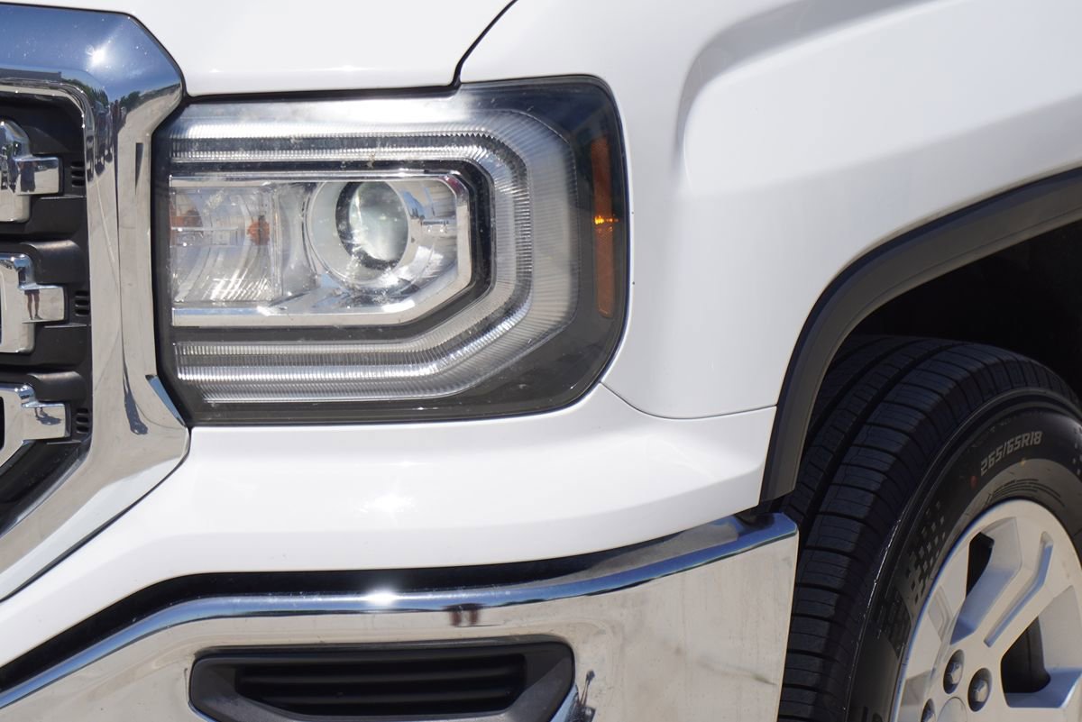 Used 2017 GMC Sierra 1500 2WD Regular Cab image 2