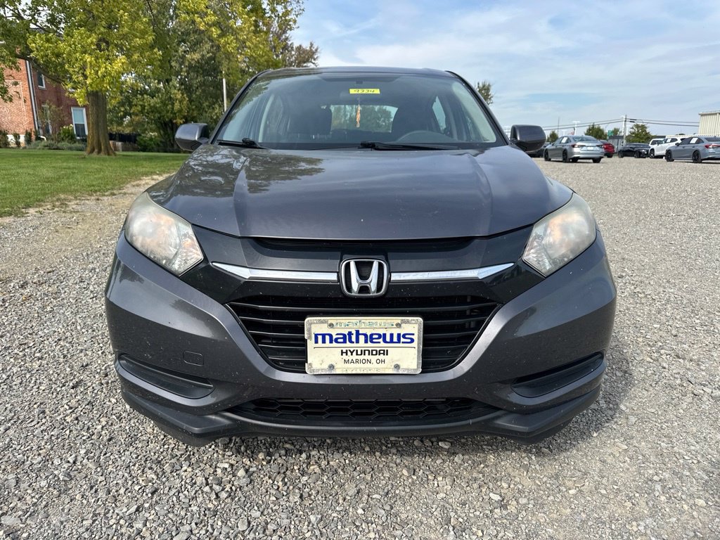 Used 2018 Honda HR-V LX image 2