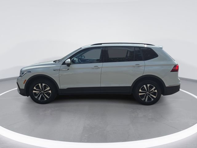 Used 2023 Volkswagen Tiguan S image 6