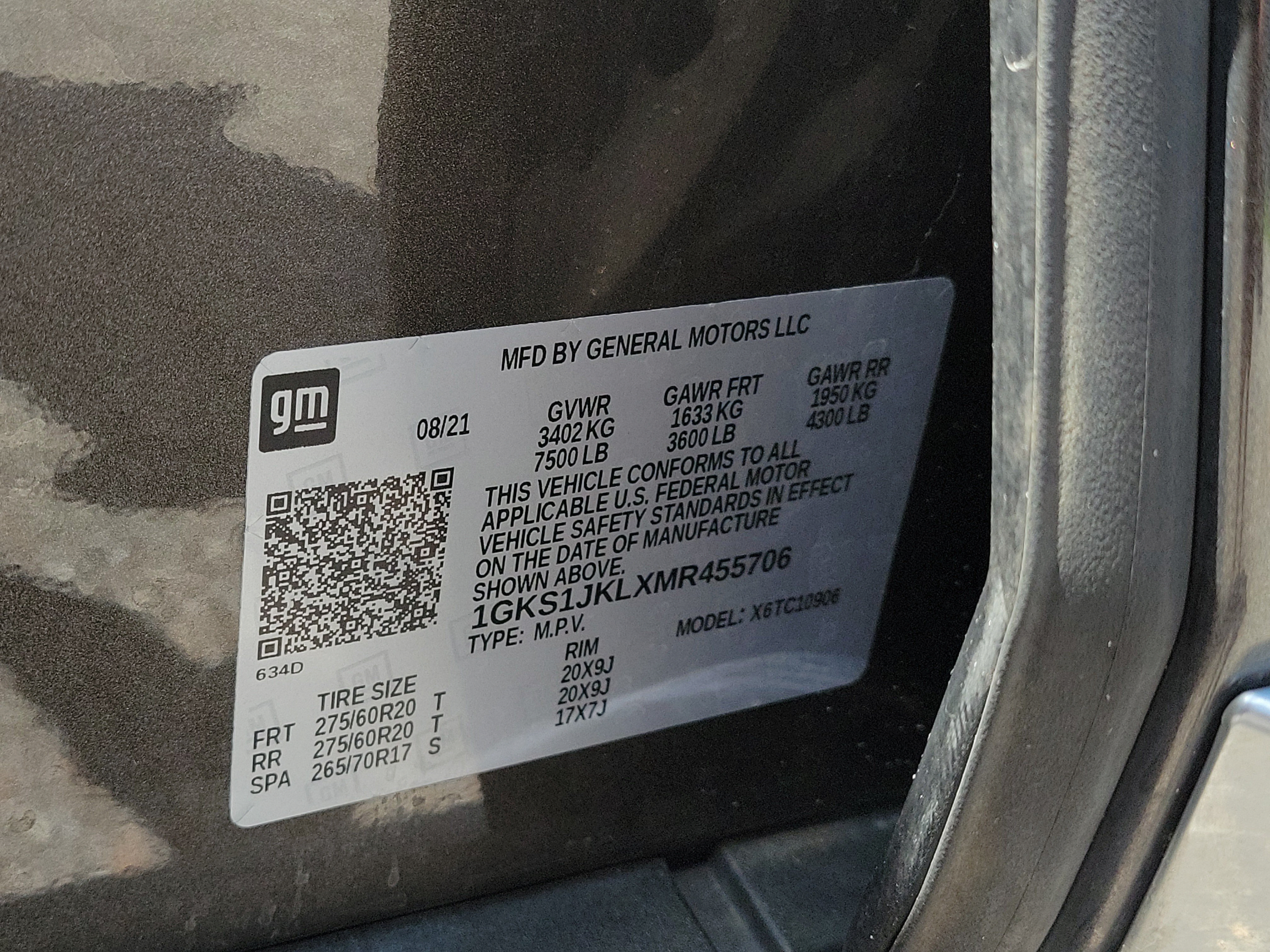 Used 2021 GMC Yukon XL Denali w/ LPO, Illumination Package RWD image 32