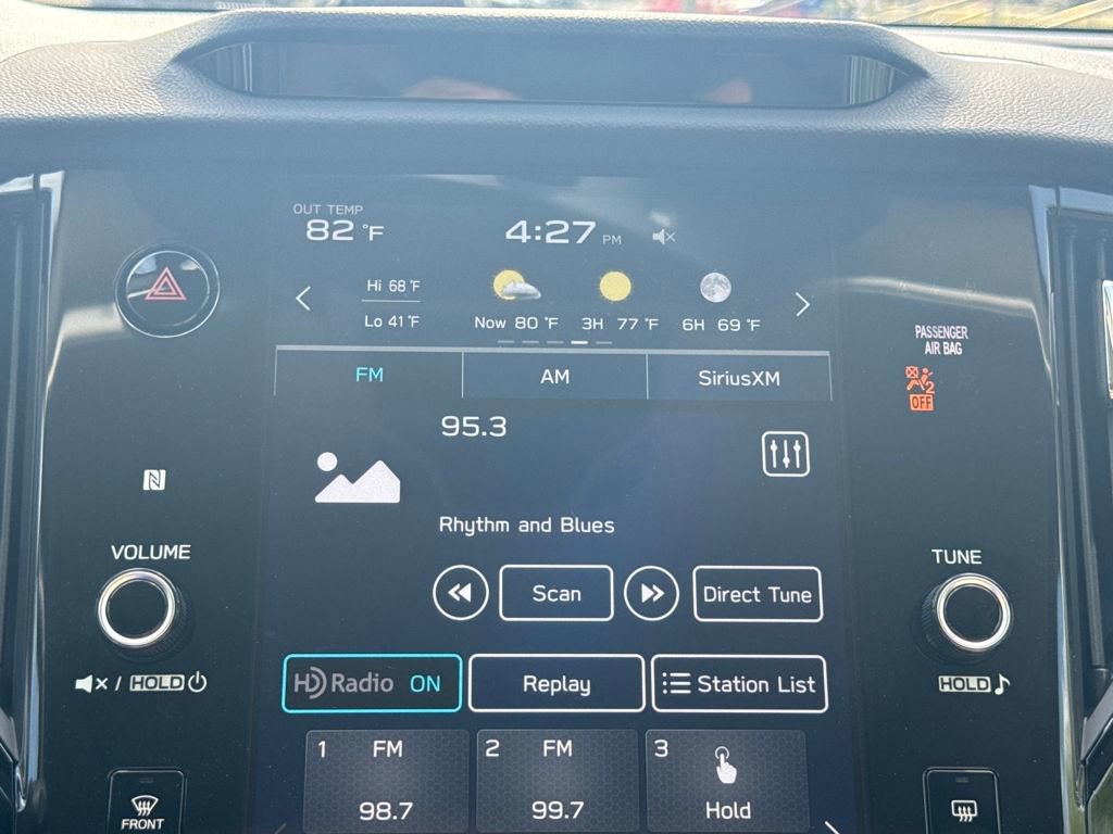 Used 2023 Subaru Outback Limited image 23