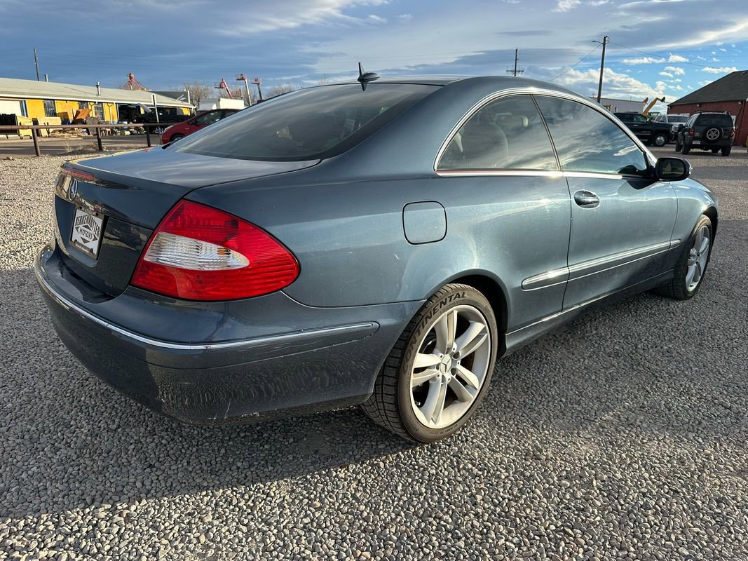 Used 2007 Mercedes-Benz CLK 350 Coupe image 10