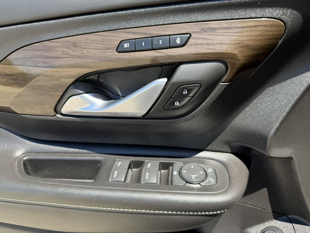 Certified 2019 GMC Terrain Denali w/ Advanced Safety Package AWD/4WD image 29