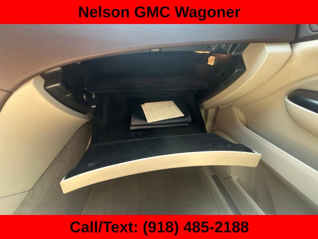 Used 2014 Cadillac SRX Performance AWD/4WD image 38
