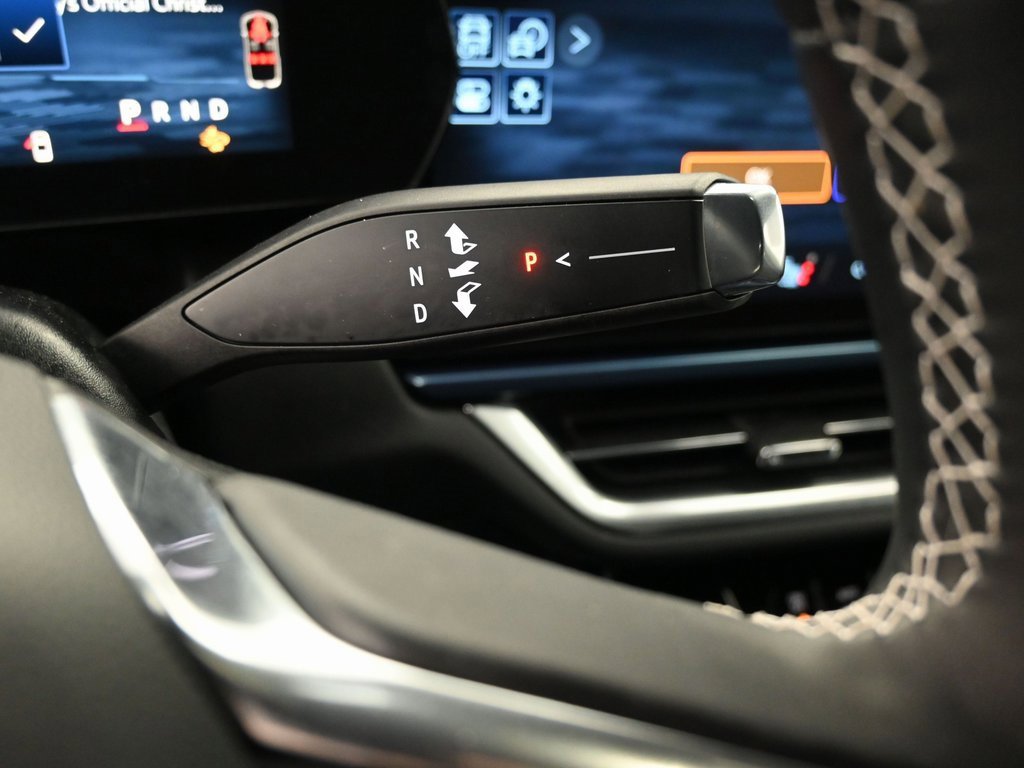 Used 2024 Chevrolet Equinox EV LT image 16