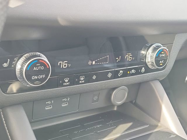 New 2026 Mitsubishi Outlander SE image 33