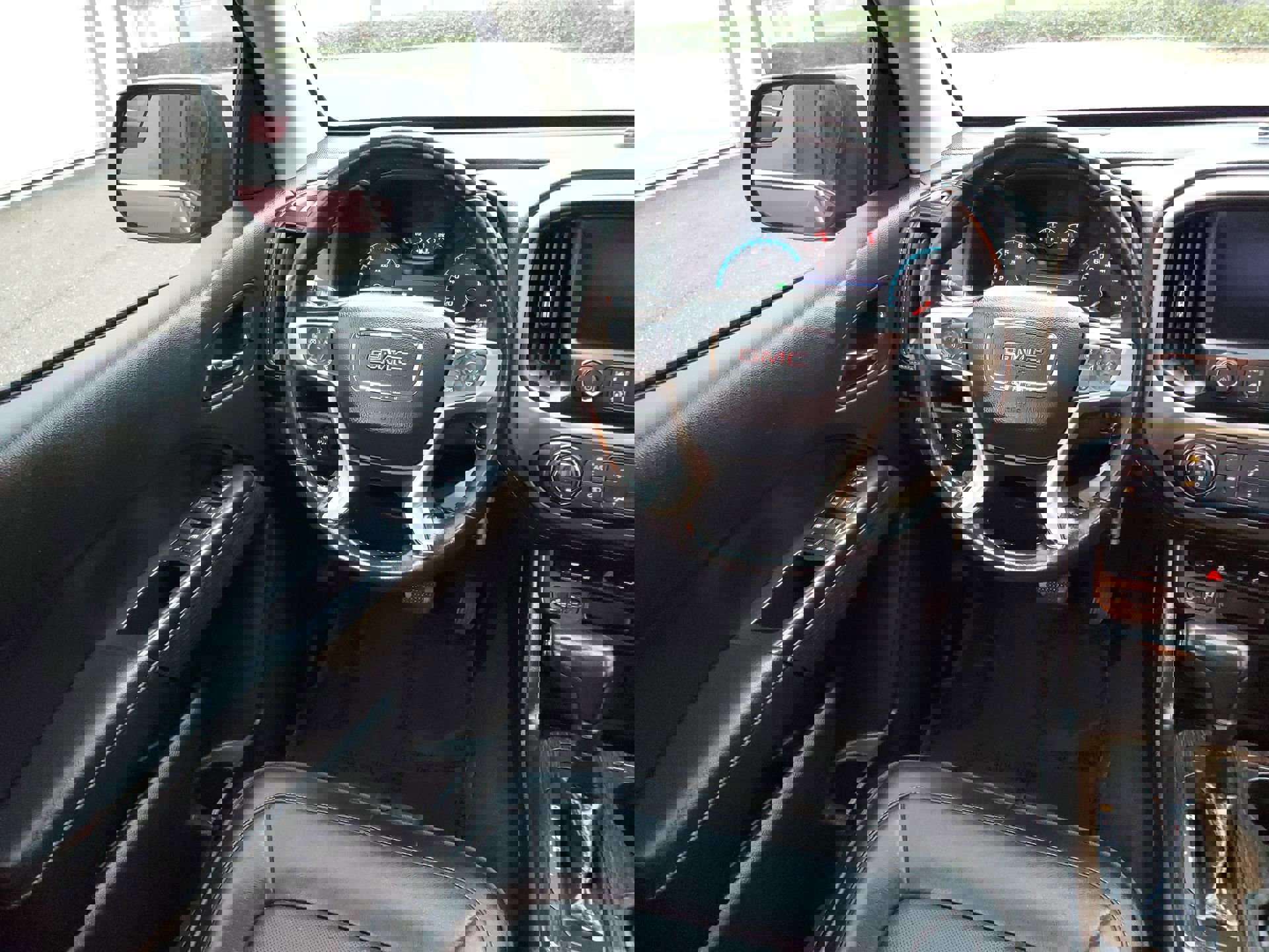 Used 2020 GMC Canyon Denali image 60