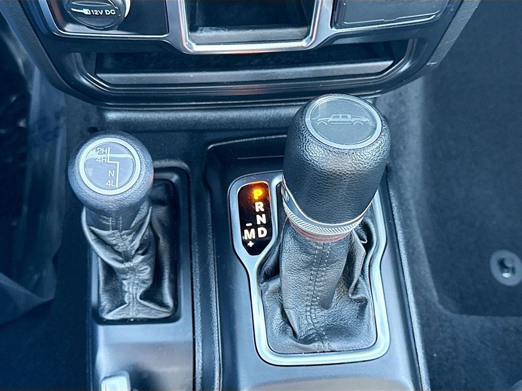 Used 2021 Jeep Gladiator Sport image 30