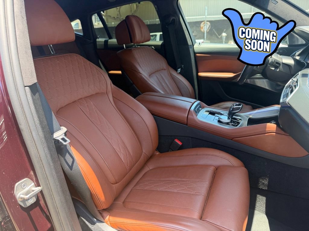 Used 2022 BMW X6 M50i w/ Executive Package AWD/4WD image 16