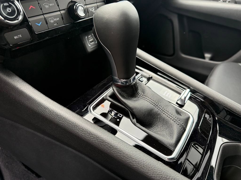 New 2026 Jeep Compass Latitude image 24