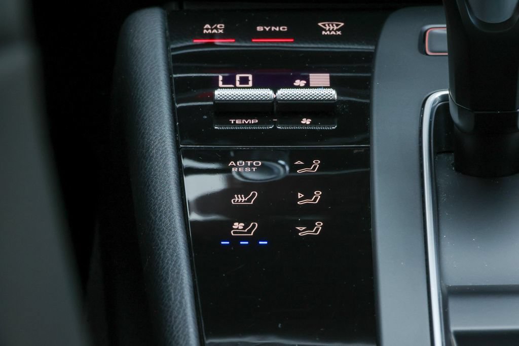 Certified 2026 Porsche Macan AWD/4WD image 47