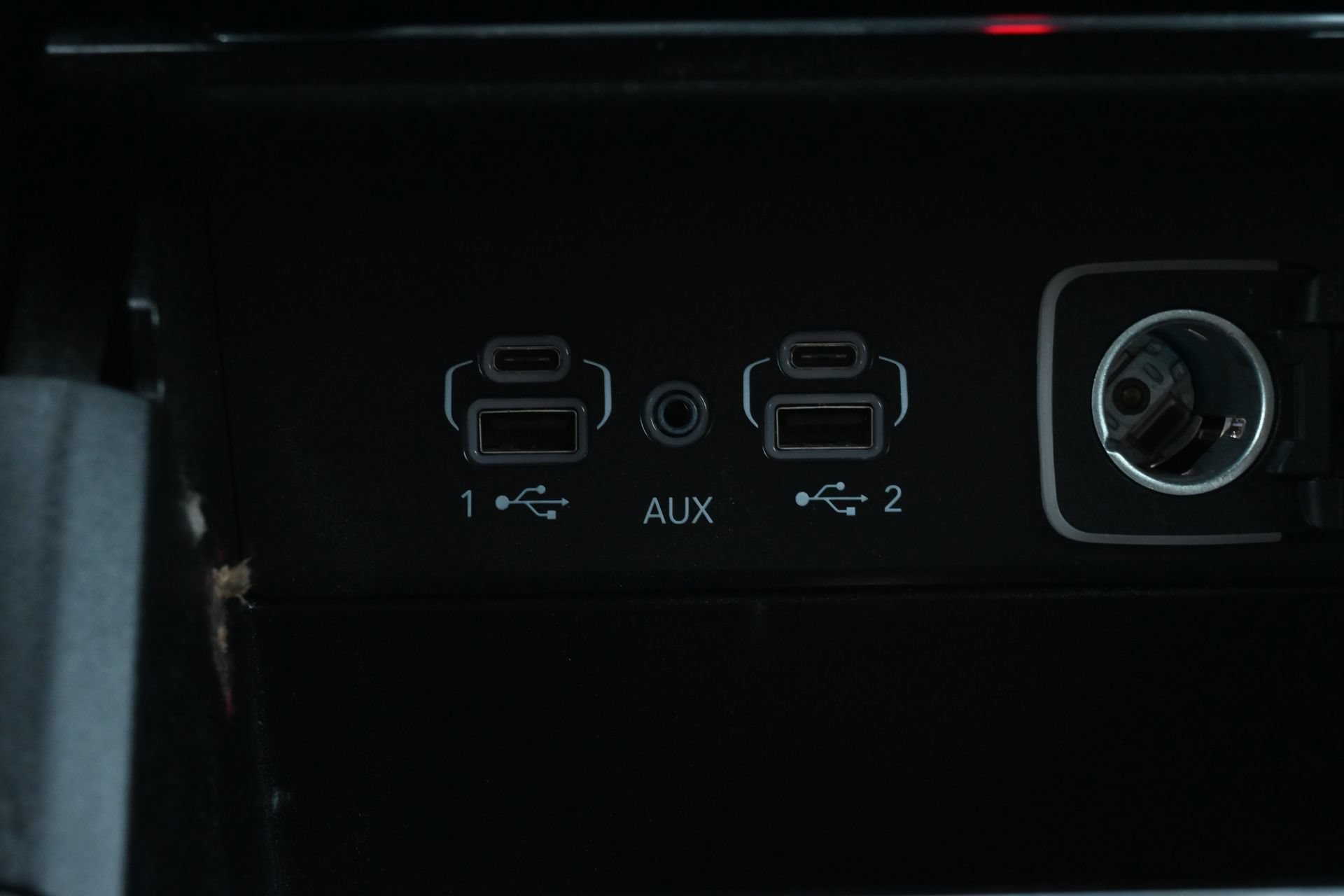 Used 2024 Jeep Grand Cherokee Laredo X RWD image 15