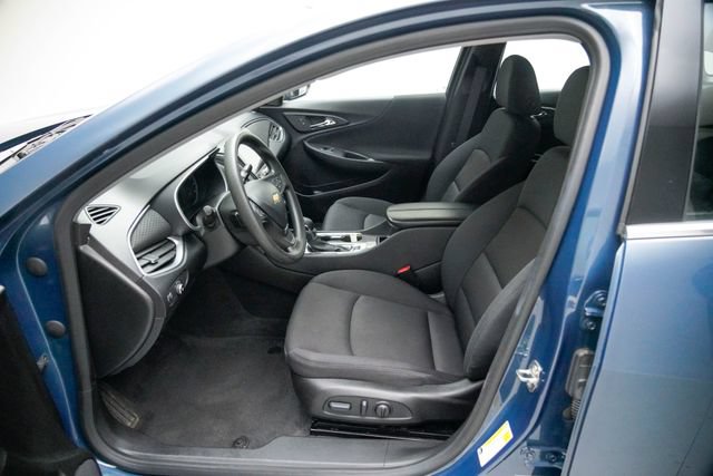 Used 2024 Chevrolet Malibu LT FWD image 23