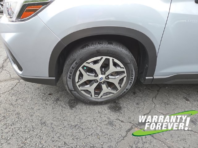 Used 2021 Subaru Forester Premium AWD/4WD image 19