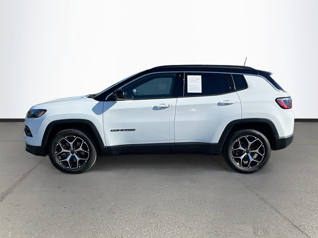 Certified 2025 Jeep Compass Limited image 4