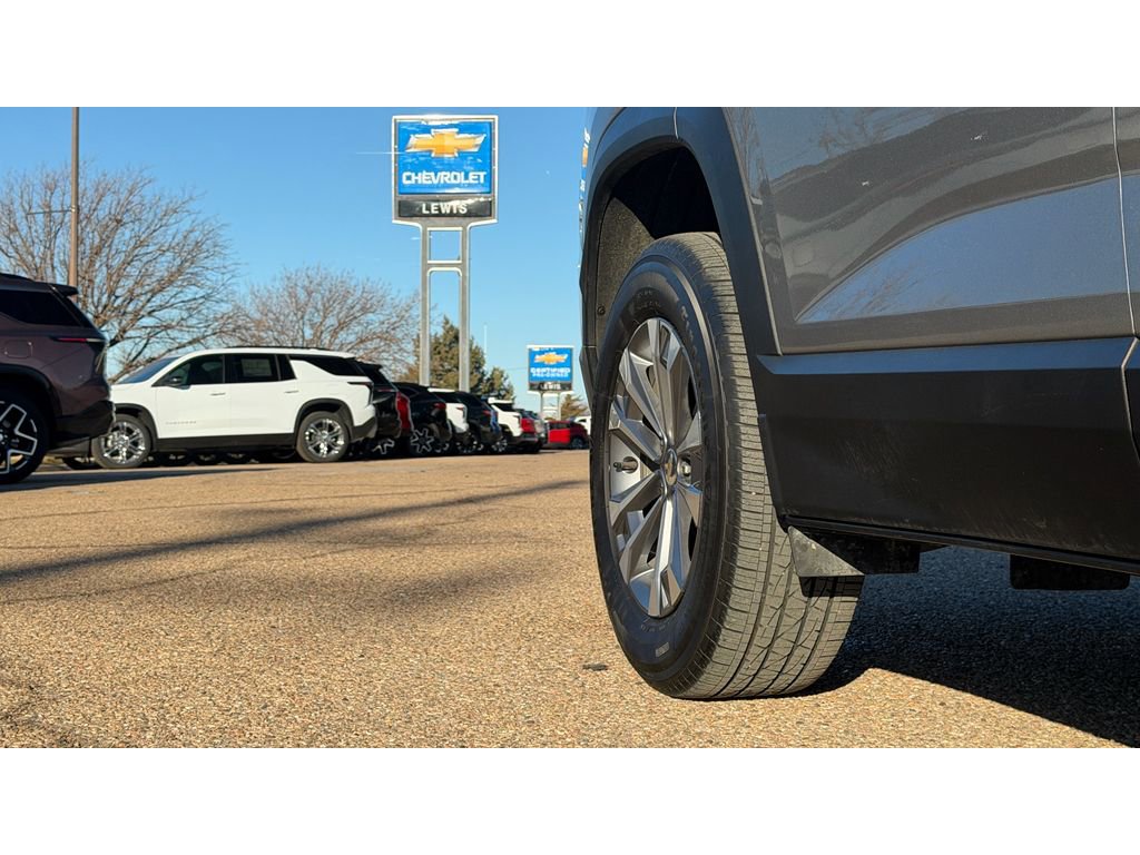 Certified 2025 Chevrolet Equinox LT image 8