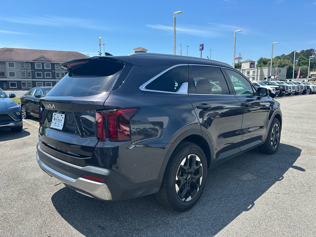 Certified 2025 Kia Sorento S w/ Panoramic Sunroof Package FWD image 7