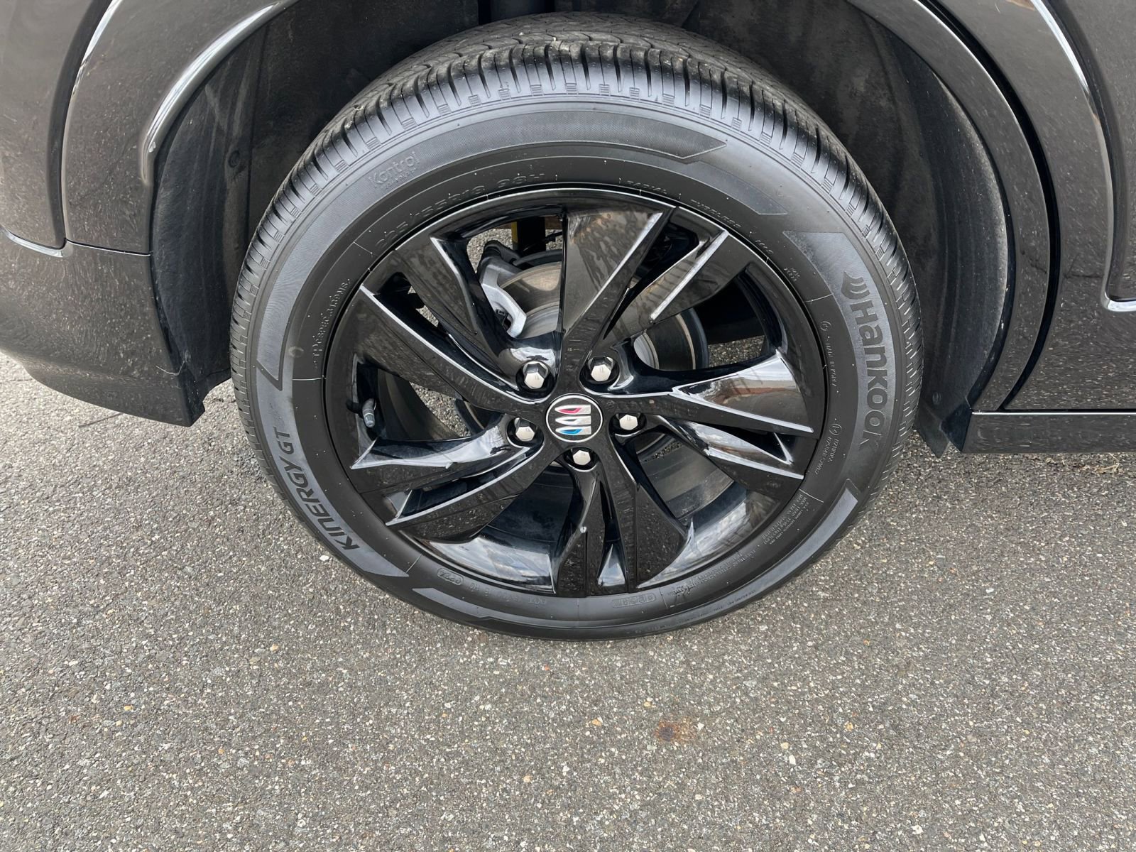 Used 2024 Buick Encore GX Sport Touring image 29