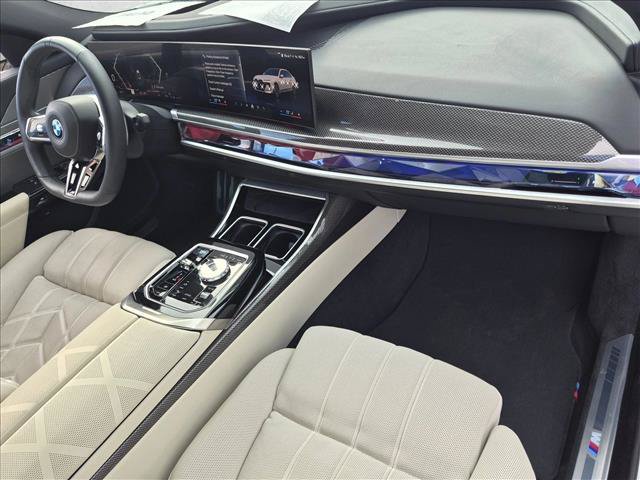 Used 2023 BMW 740i w/ Executive Package RWD image 20