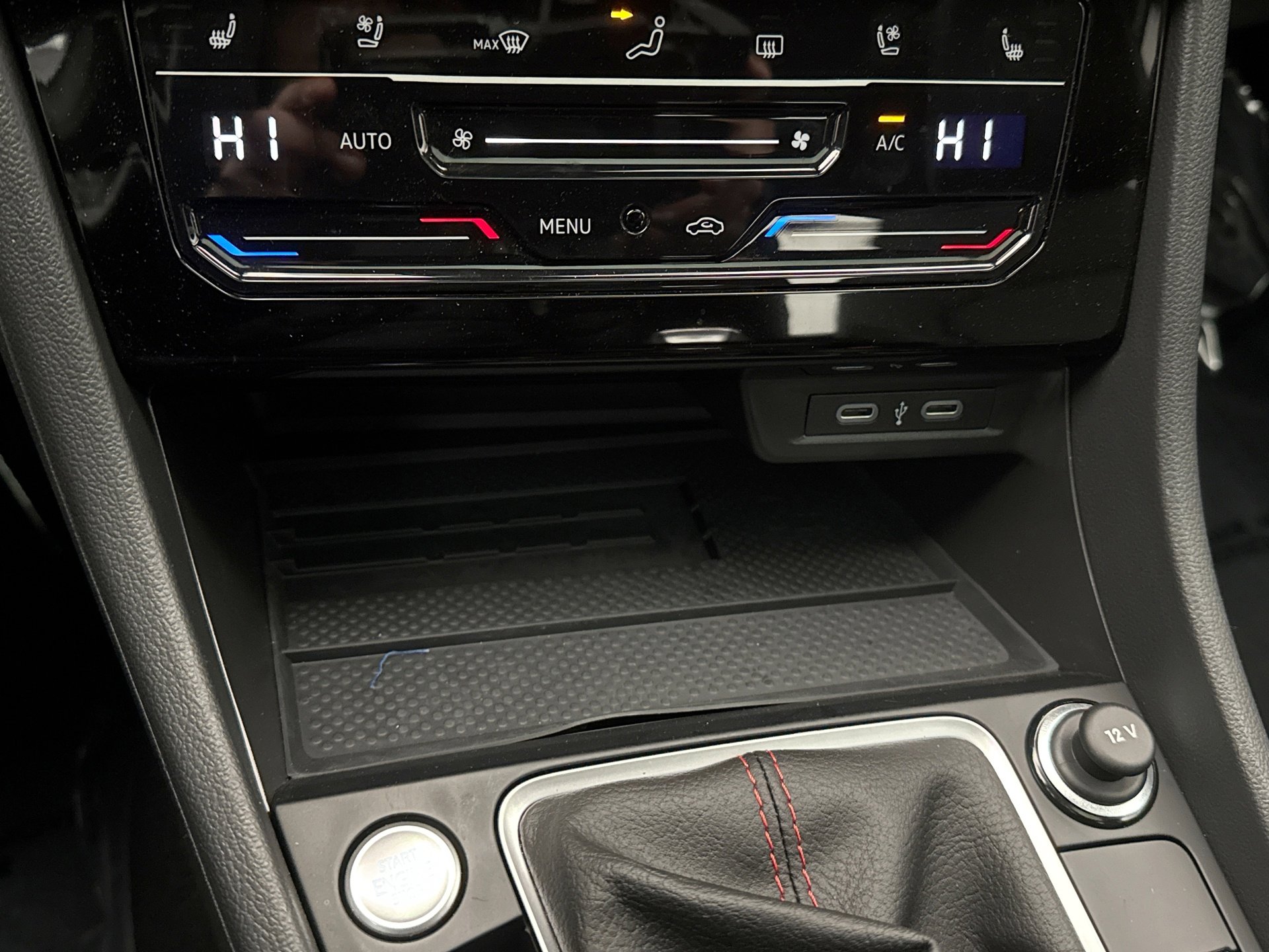 Used 2025 Volkswagen Jetta GLI Autobahn image 16