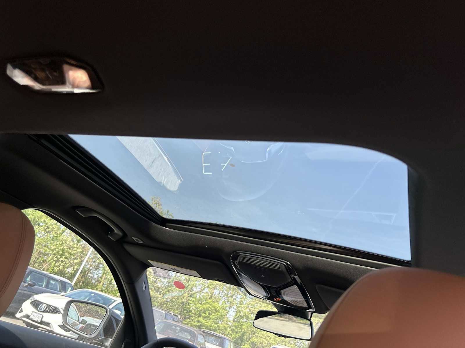 Used 2025 BMW 330i xDrive Sedan w/ Convenience Package image 41