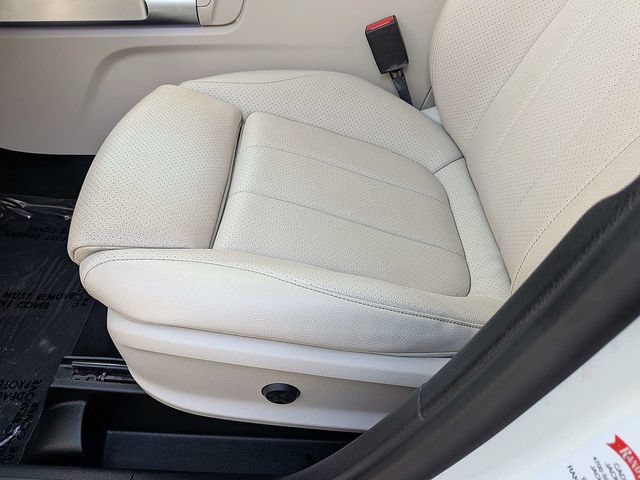Used 2021 Mercedes-Benz GLB 250 4MATIC image 24