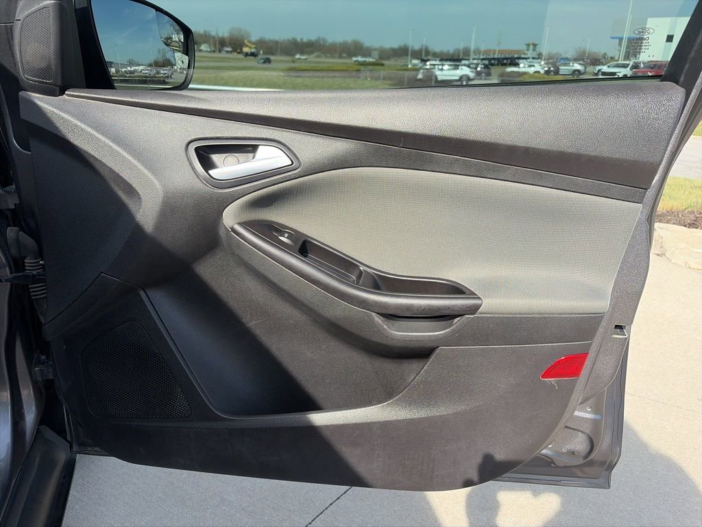 Used 2014 Ford Focus SE image 22