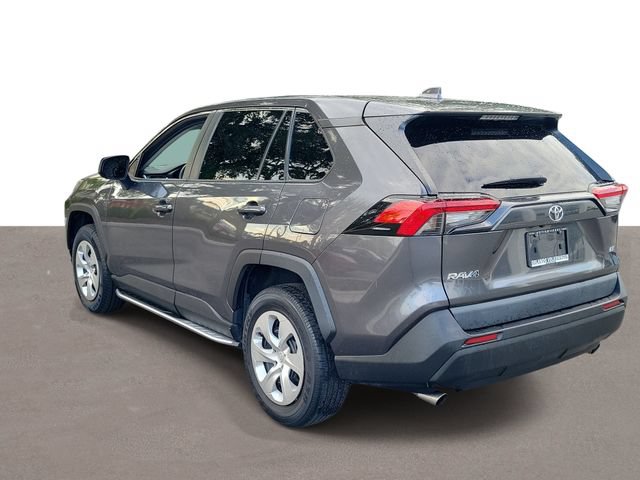 Used 2023 Toyota RAV4 LE FWD image 3