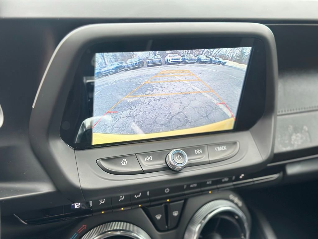 Used 2017 Chevrolet Camaro SS image 13