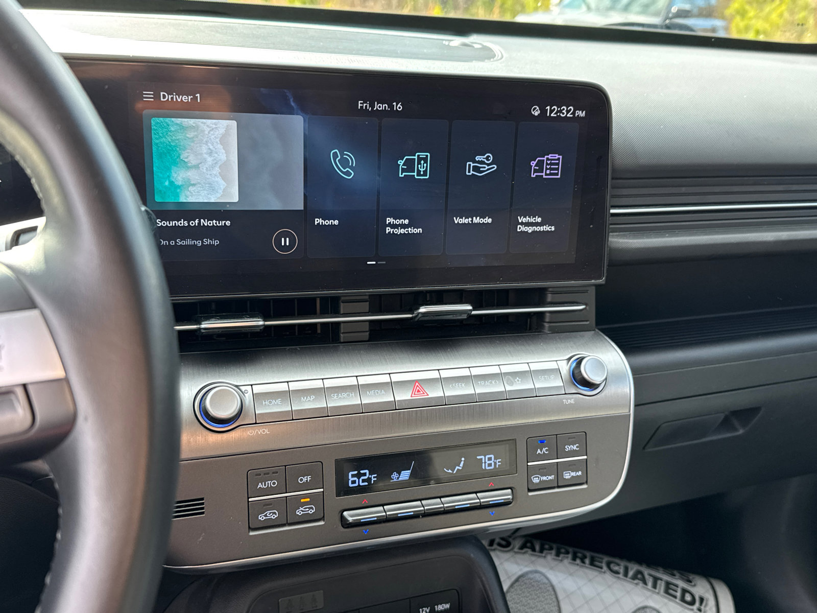 Used 2025 Hyundai Kona SEL image 26