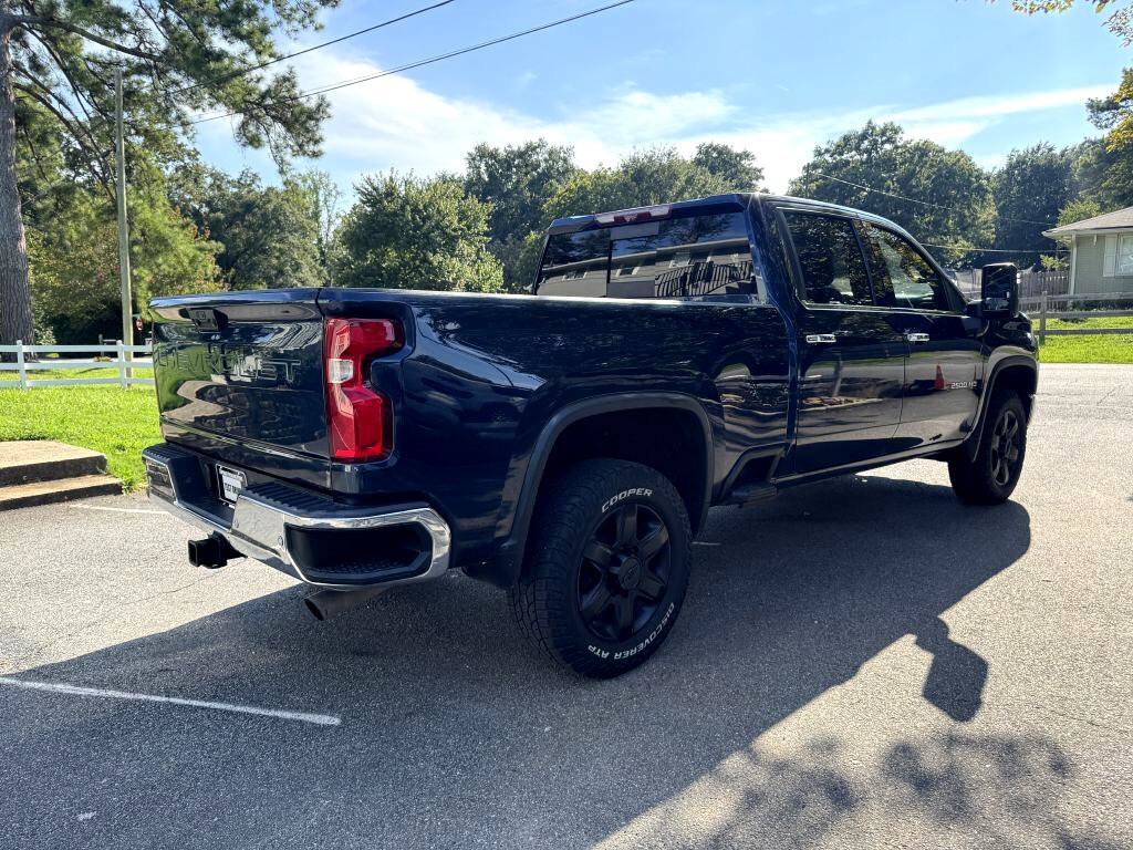 Used 2020 Chevrolet Silverado 2500 LTZ w/ LTZ Premium Package image 4