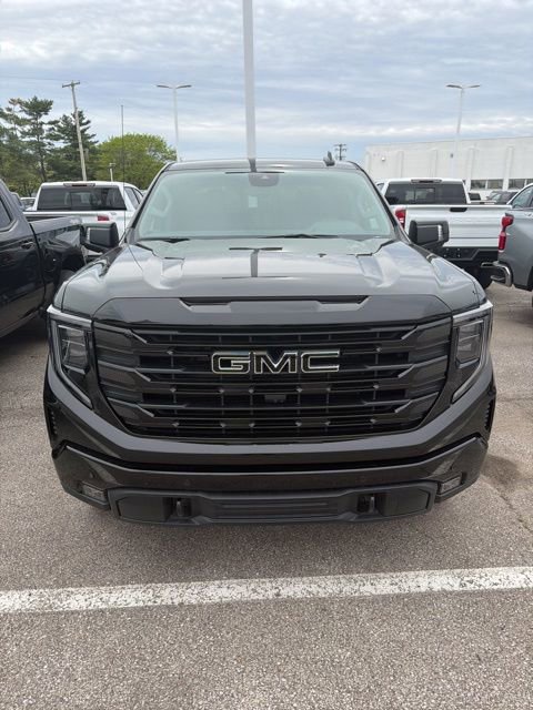 New 2026 GMC Sierra 1500 Elevation w/ Elevation Premium Package AWD/4WD image 2